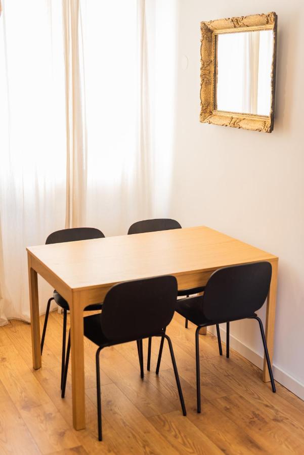 Pula City Apartment With Private Parking Free Exterior photo